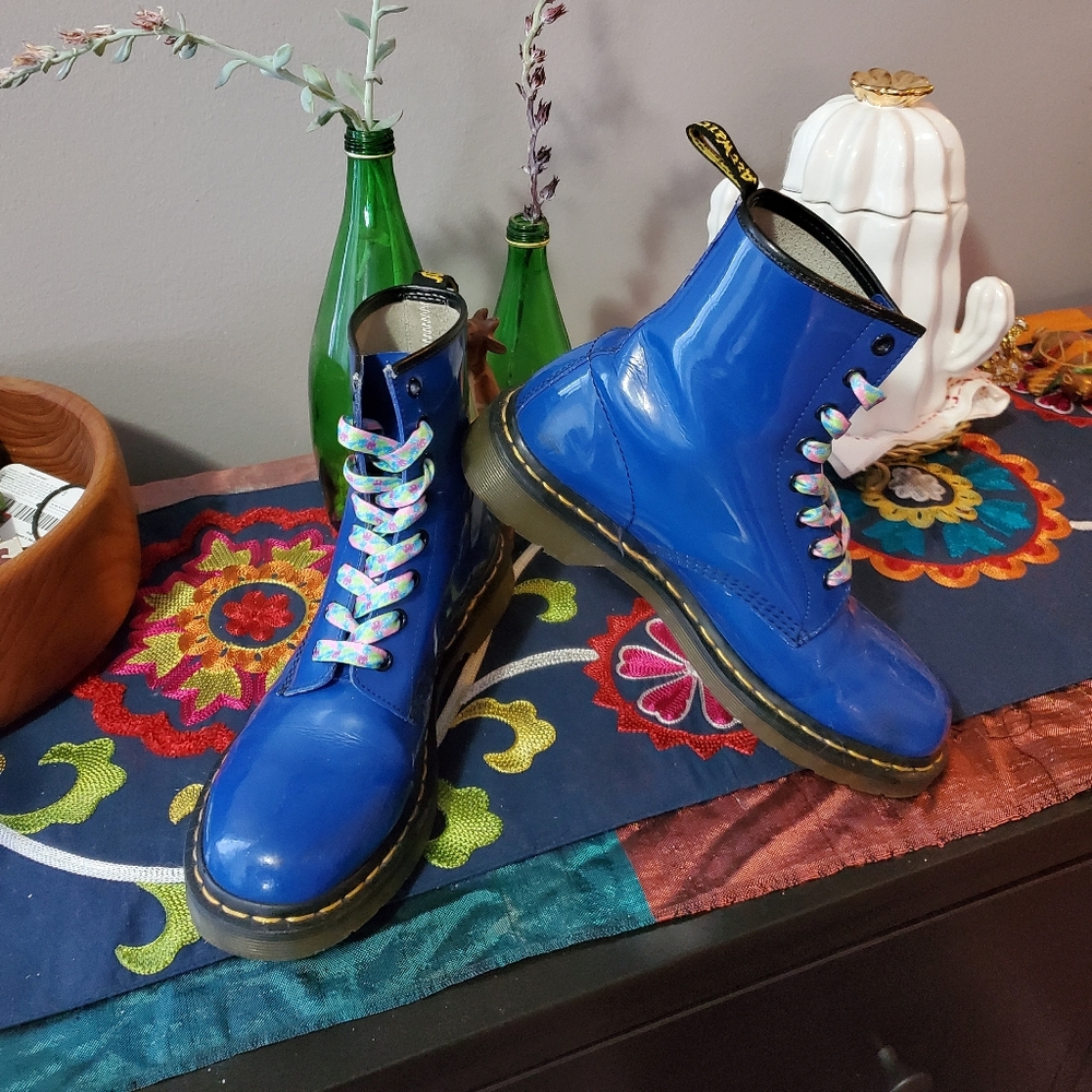 Dr Marten patent 1460 boots women's us9/uk7